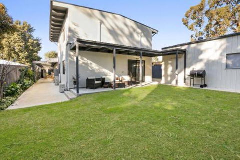Easy Living Bayside Accommodation - Accommodation Fremantle 4
