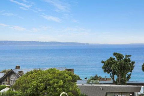 WATERFRONT TWO Position Perfect NEW LISTING 2019 - Accommodation Fremantle 2