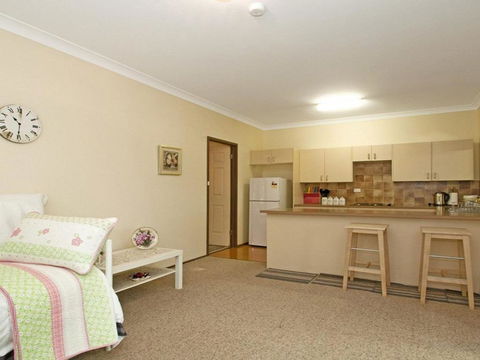 Hope Country Farm Stay For Large Groups - Accommodation Fremantle 2