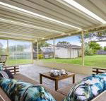 Sea Bird close to beach shops  cafes - Accommodation Fremantle