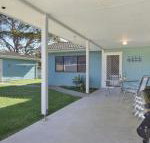 Soundwaves games room with table tennis - Accommodation Fremantle