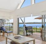 Tilbury Breeze ocean views comfort  style - Accommodation Fremantle