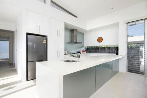 19 Nairana Rest - Accommodation Fremantle 6