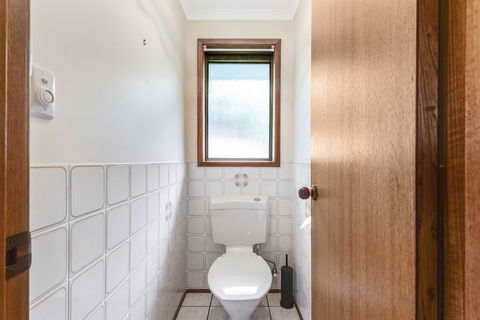 Vintage Cuddle Guest House - Accommodation Fremantle 0
