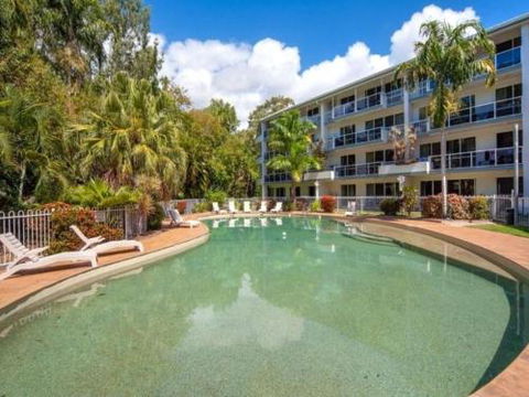 RED COWRIE 321atPALM COVE - Accommodation Fremantle 0