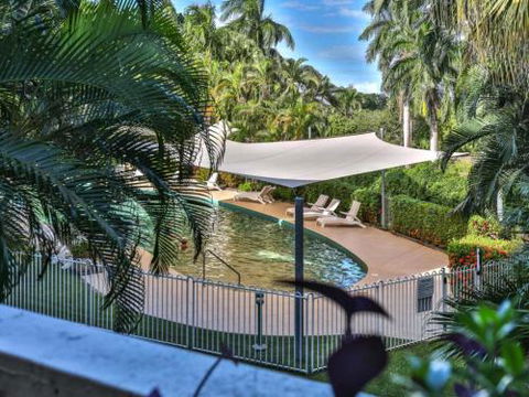 RED COWRIE 321atPALM COVE - Accommodation Fremantle 4