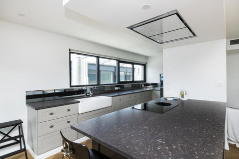 Accommodate Canberra Warehouse - Accommodation Fremantle 6