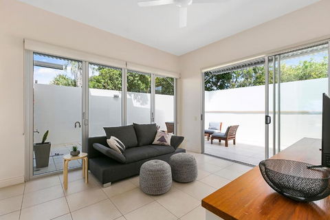 Silver Sunrise Beach - Accommodation Fremantle 1