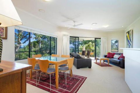 6 Avenal - Accommodation Fremantle 0