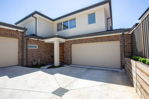 Lux Style 4BR Townhouse@ashwood - Accommodation Fremantle 6