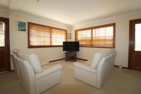 Amzaz 15 Korogora Street - Accommodation Fremantle 5