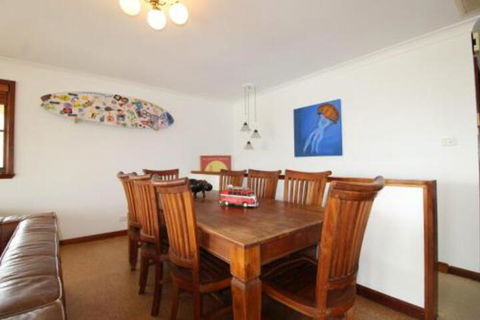 Amzaz 15 Korogora Street - Accommodation Fremantle 4