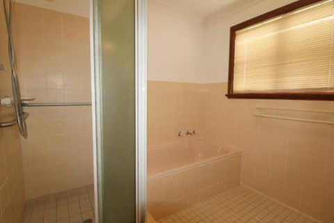 Amzaz 15 Korogora Street - Accommodation Fremantle 0
