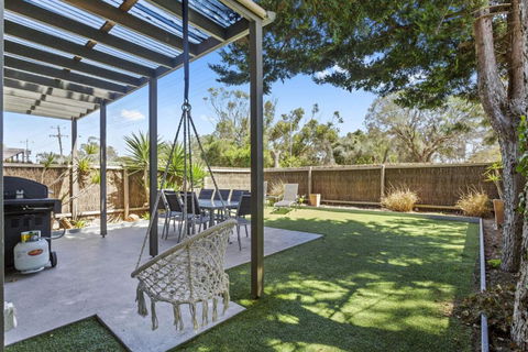 CAPELS REST CAPEL SOUND - Accommodation Fremantle 4
