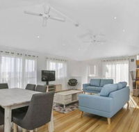 SEAVIEW ocean views from a modern townhouse - Accommodation Fremantle
