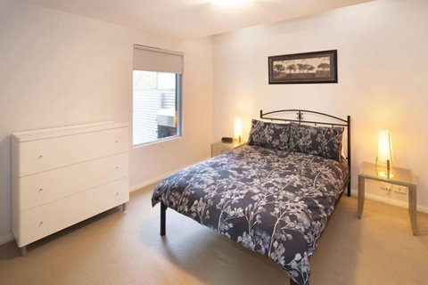 Peppy Tree House - Accommodation Fremantle 2