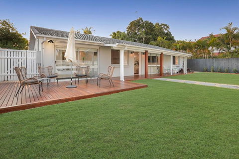 Walk To Hastings Street Noosa Sound - Accommodation Fremantle 5