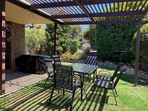 Beachside House - Accommodation Fremantle 2