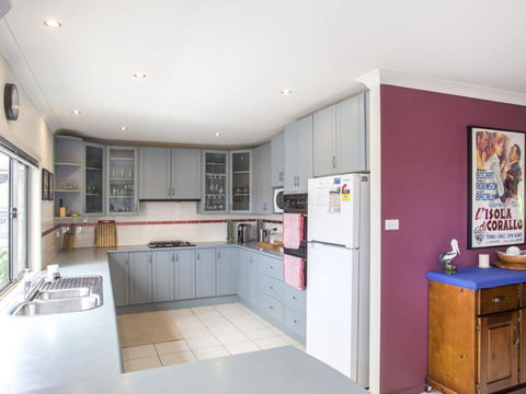 Torquay Drive 22 - Accommodation Fremantle 6
