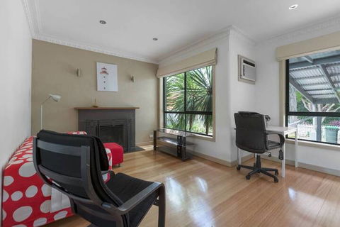 Spacious 3bedrooms Big House@mitcham - Accommodation Fremantle 6