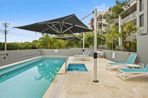 Stunning Apartment With Views Of Laguna Bay Unit 2 Taralla 16 Edgar Bennett Ave - Accommodation Fremantle 2