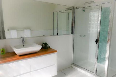 BAY Of FIRES BEACH SHACK Ocean Views From A Modern Beachhouse - Accommodation Fremantle 5