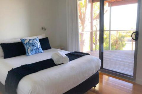 BAY Of FIRES BEACH SHACK Ocean Views From A Modern Beachhouse - Accommodation Fremantle 7