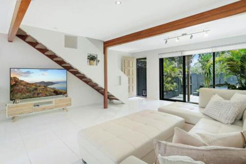 Cool Coastal Chic Noosaville - Accommodation Fremantle 0