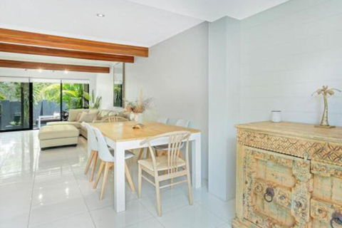 Cool Coastal Chic Noosaville - Accommodation Fremantle 3