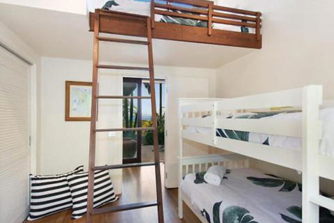 Above The Pass - Accommodation Fremantle 4