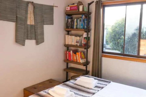 Charming Cottage With Leafy Courtyard - Accommodation Fremantle 4