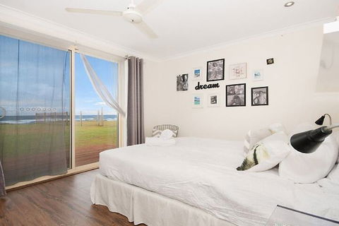 La Plage - Accommodation Fremantle 5