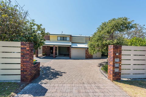 A Beach Break - 1/90 Lorikeet Drive - Accommodation Fremantle 1