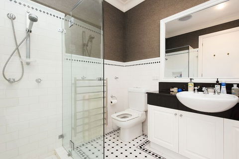 Vaucluse Manor H327 - Accommodation Fremantle 6