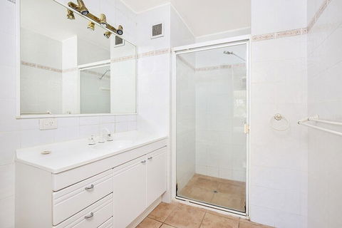 Amazing Waterfront Views Sunshine Coast H330 - Accommodation Fremantle 3