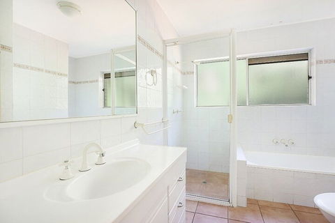 Amazing Waterfront Views Sunshine Coast H330 - Accommodation Fremantle 5