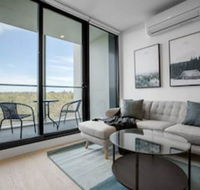 Elegant Apartment At Parkville