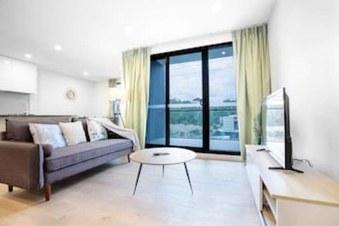 Trendy 2 Bedroom In Ringwood/Eastland With Parking - Accommodation Fremantle 0