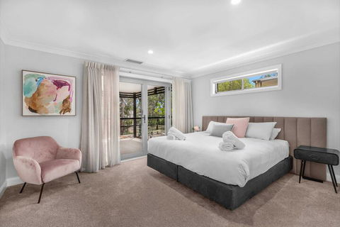 Hunter Treehouse - Accommodation Fremantle 3