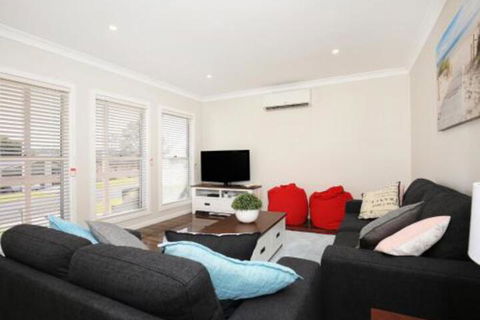 Fairways 10 Mins To Hyams Beach - Accommodation Fremantle 0