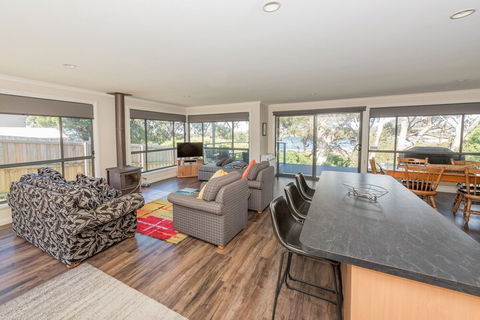 Allure - Accommodation Fremantle 7