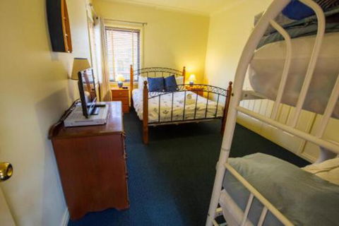 A Mariners Place BEST Location In Town! - Accommodation Fremantle 1