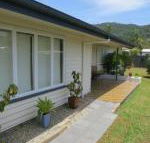 Edge Hill Clean  Green Cairns 7 Minutes from the Airport 7 Minutes to Cairns CBD  Reef Fleet Terminal - Accommodation Fremantle