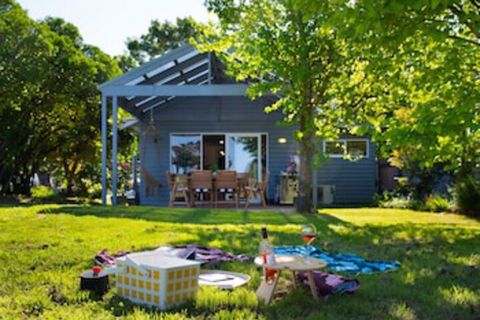 Wayward Cottage - Accommodation Fremantle 0