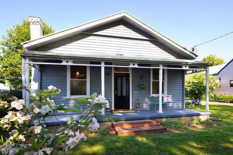 Wayward Cottage - Accommodation Fremantle 1