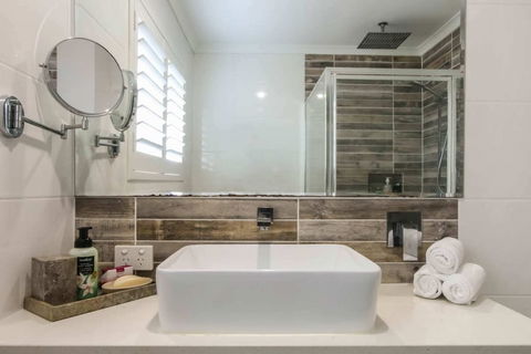 ? Hidden Backyard Oasis Close To Miami Beach - Accommodation Fremantle 6