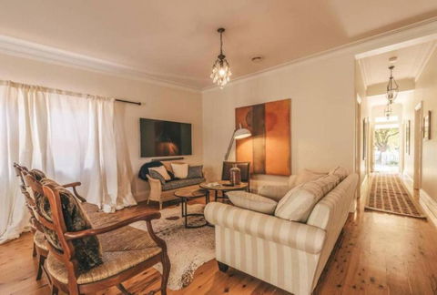 Ambrose On Byng Central Location W / 2 Bathroom - Accommodation Fremantle 6