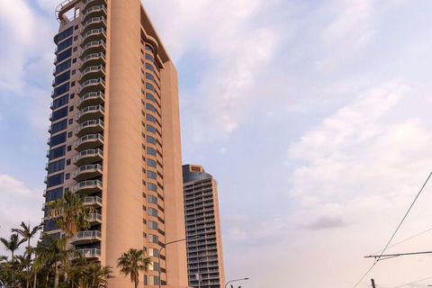 Oaks Gold Coast Hotel - Accommodation Fremantle 2