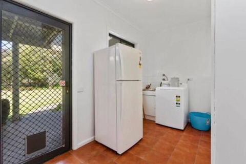 MERMAIDS On MARENGO Large Home With Wifi - Accommodation Fremantle 5