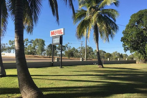 Hillview Motel - Accommodation Fremantle 1